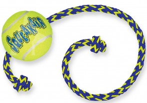 (AST21) KONG SqueakAir 發聲網球帶繩狗玩具